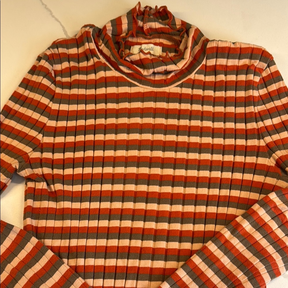 Madewell Turtleneck Sweater in Red and Orange